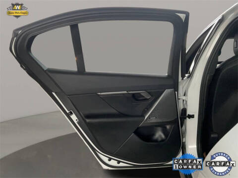 2025 BMW 5 Series 530i