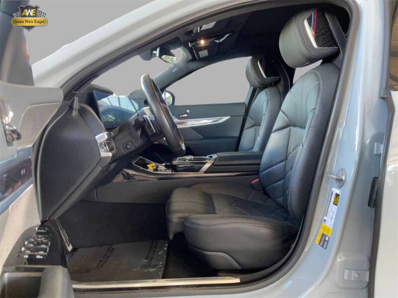 2024 BMW i7 eDrive50