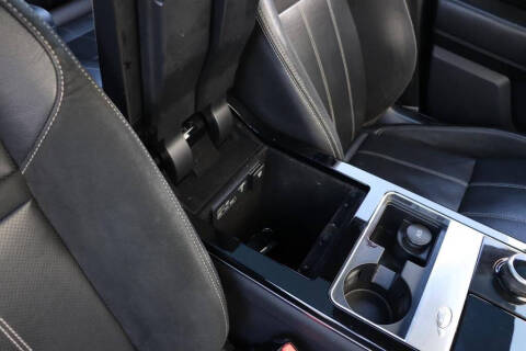 2018 Land Rover Range Rover Velar P380 R-Dynamic SE