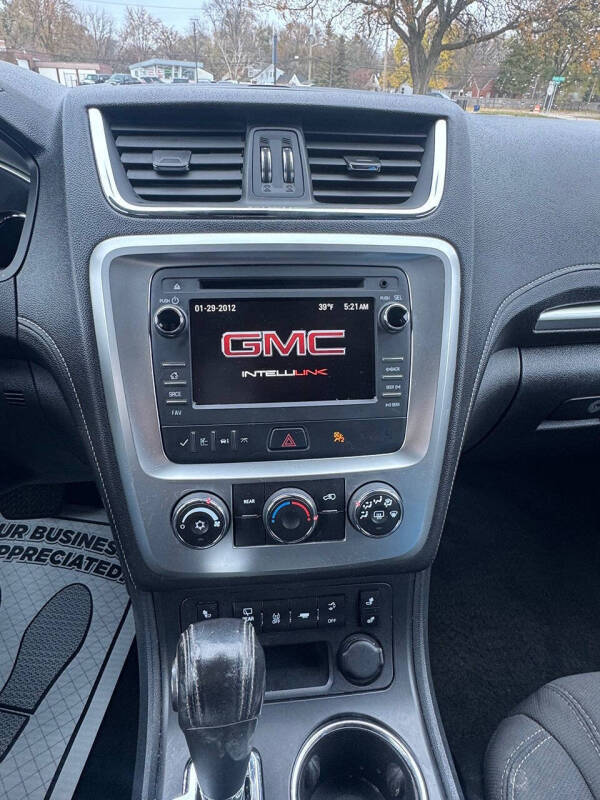 2014 GMC Acadia SLE-2