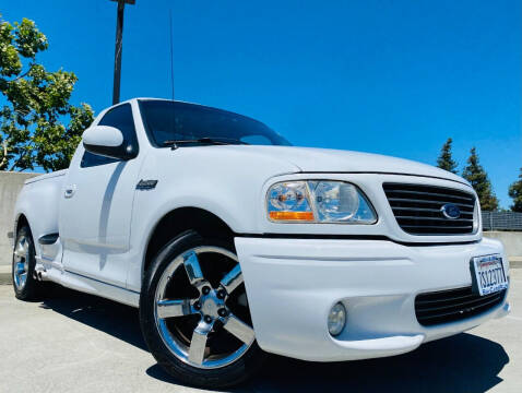 2001 Ford F-150 SVT Lightning