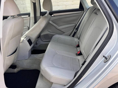 2014 Volkswagen Passat