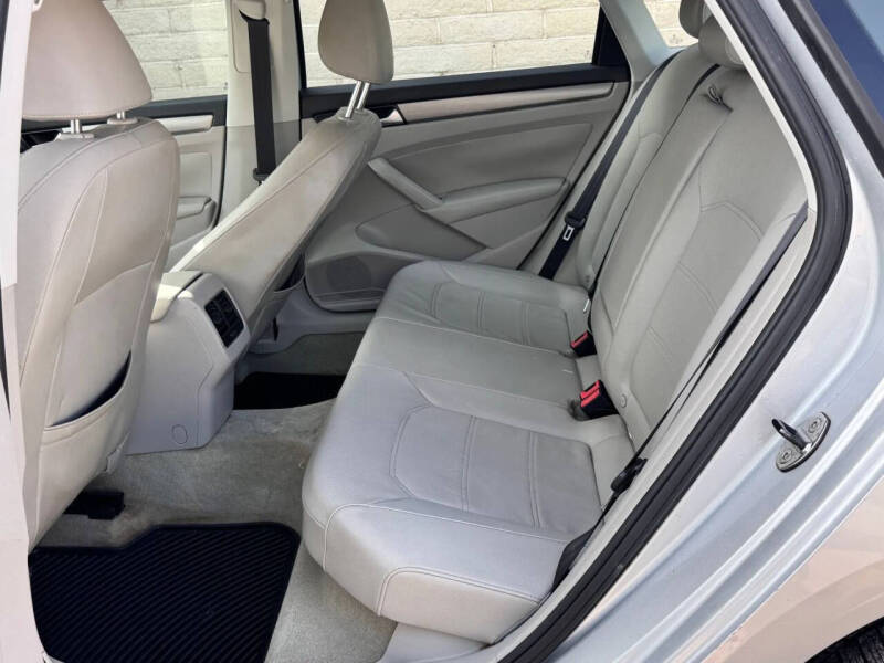 2014 Volkswagen Passat
