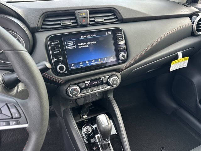 2025 Nissan Versa SR