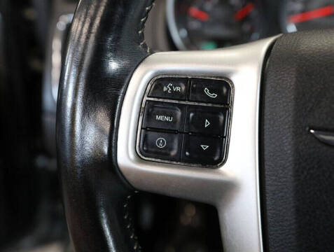 2011 Chrysler 200 S