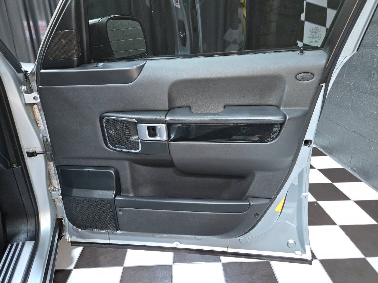 2007 Land Rover Range Rover 64