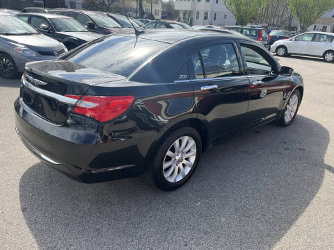 2013 Chrysler 200 Limited
