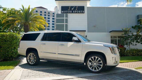 2019 Cadillac Escalade ESV Premium Luxury