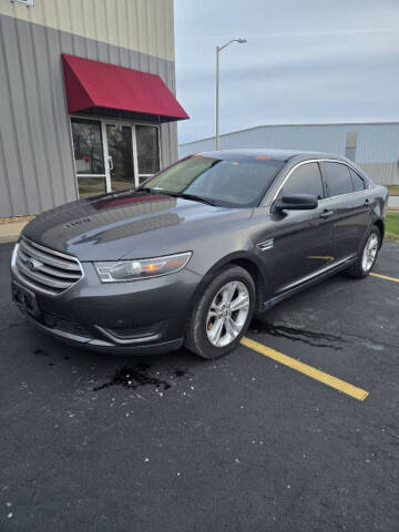 2015 Ford Taurus