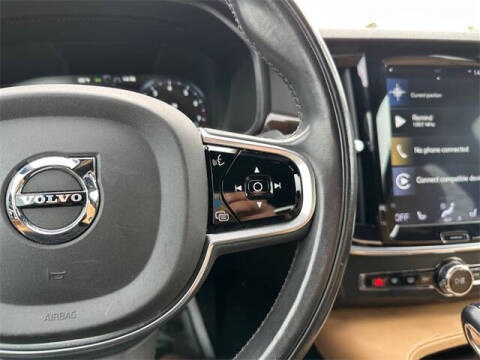 2018 Volvo S90 T5 Momentum