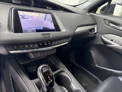 2020 Cadillac XT4 Premium Luxury