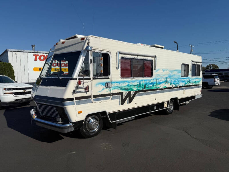 1983 Chevrolet P30's photo