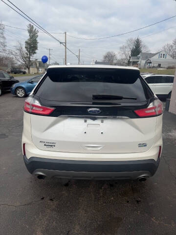 2019 Ford Edge SEL