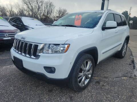 2013 Jeep Grand Cherokee for sale at Hwy 13 Motors in Wisconsin Dells WI