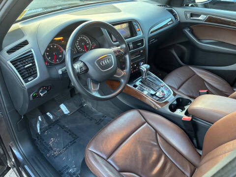 2015 Audi Q5 2.0T quattro Premium Plus