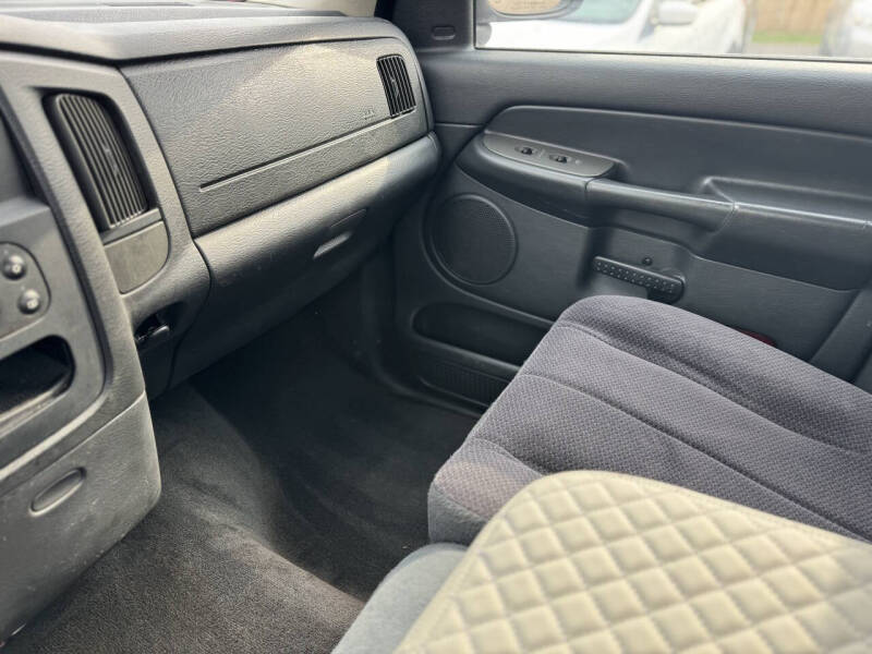 2004 Dodge Ram 1500 ST