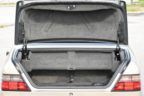 1995 Mercedes-Benz E-Class E 320