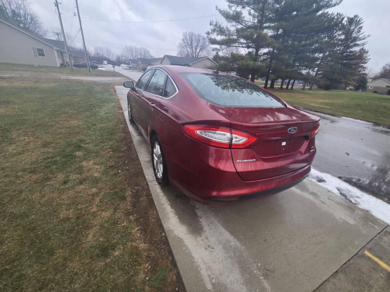 2014 Ford Fusion SE