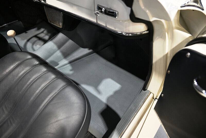 1961 Mercedes-Benz SL-Class