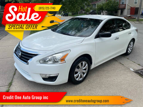 2015 Nissan Altima for sale at Credit One Auto Group inc in Joliet IL