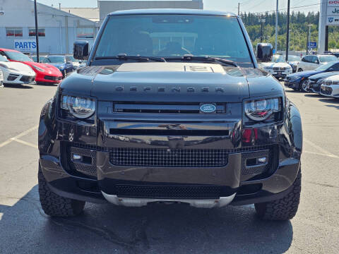 2023 Land Rover Defender 110 V8
