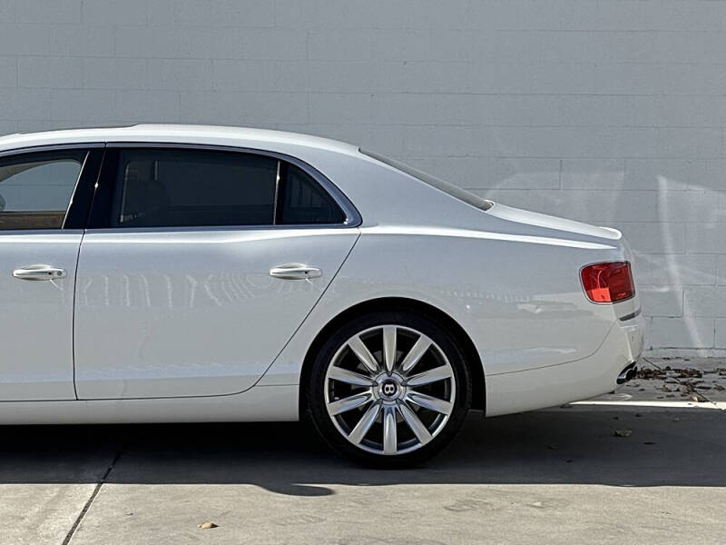 2016 Bentley Flying Spur V8
