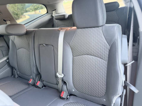 2011 Chevrolet Traverse LS