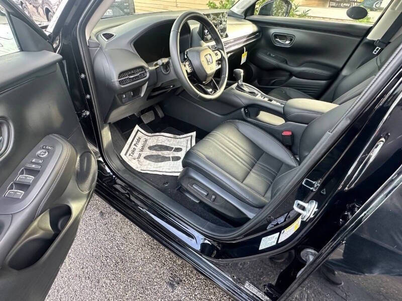 2025 Honda HR-V EX-L