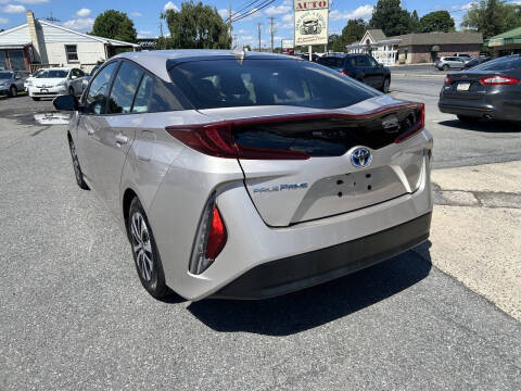 2017 Toyota Prius Prime Plus