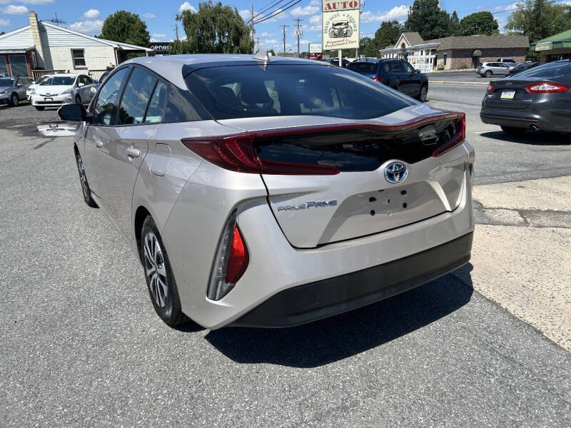 2017 Toyota Prius Prime Plus