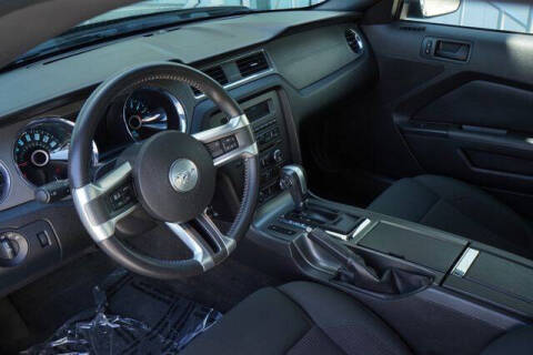 2014 Ford Mustang V6