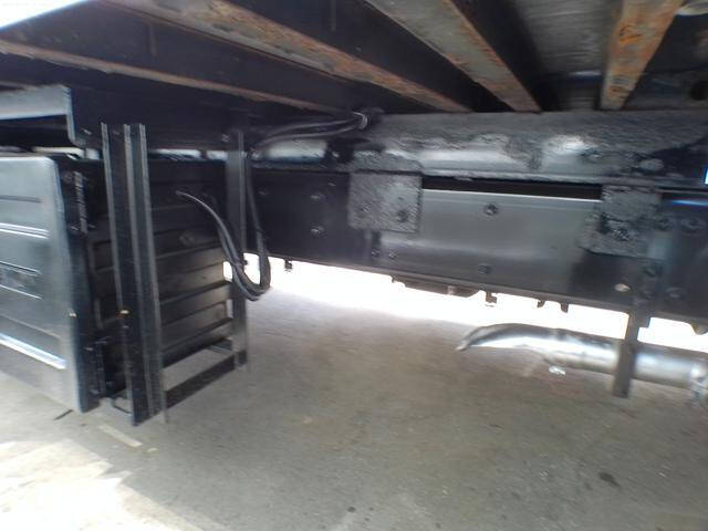 2017 Freightliner M2 106