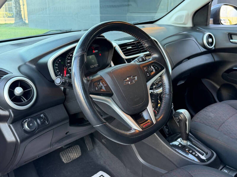 2019 Chevrolet Sonic LT Auto