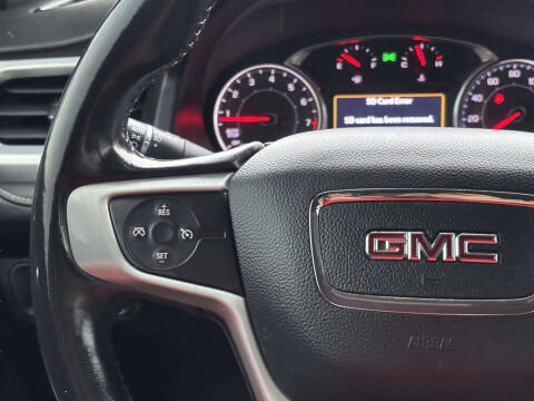 2020 GMC Acadia SLT