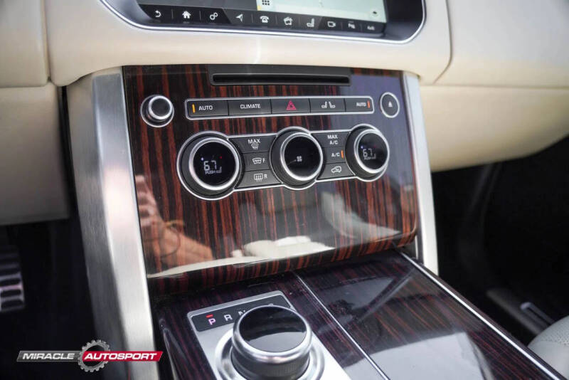 2017 Land Rover Range Rover Supercharged LWB