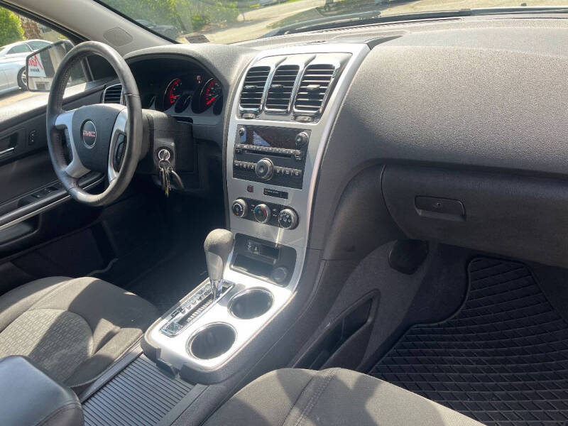 2012 GMC Acadia SL