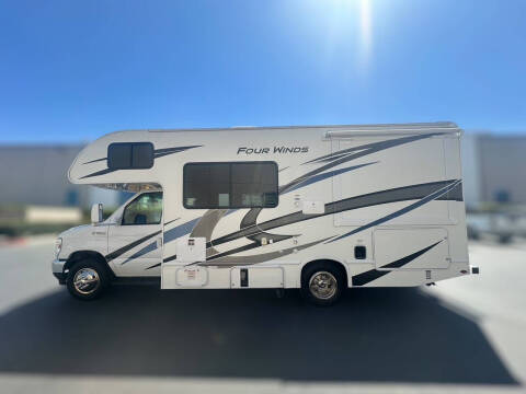 2022 Thor Motor Coach FOUR WINDS 22B