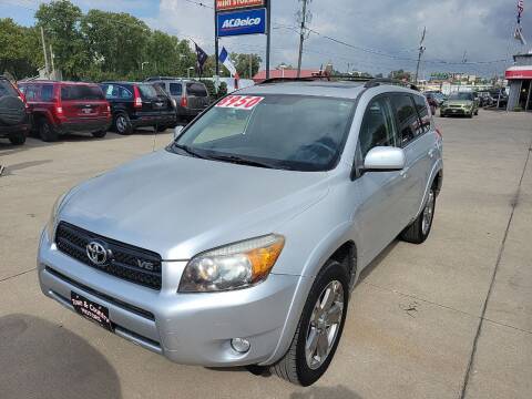 2008 Toyota RAV4 for sale at TOWN & COUNTRY MOTORS in Des Moines IA