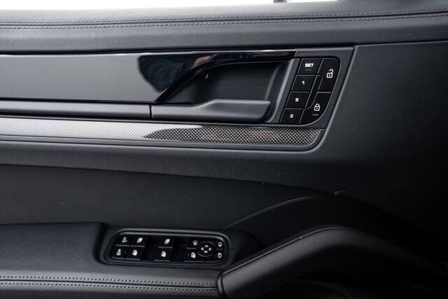 2026 Porsche Cayenne GTS Coupe