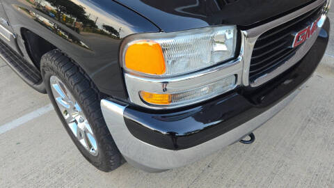 2004 GMC Yukon SLT