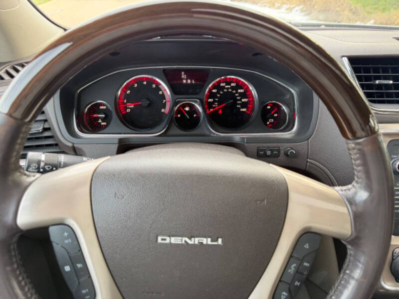 2014 GMC Acadia Denali