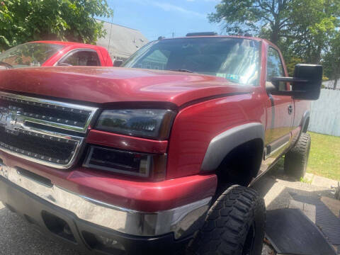 2006 Chevrolet Silverado 1500 for sale at Changing Lane Auto Group in Davie FL