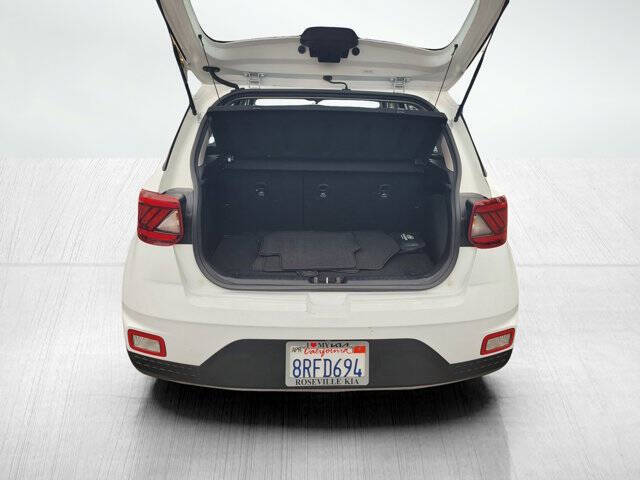 2020 Hyundai Venue SEL