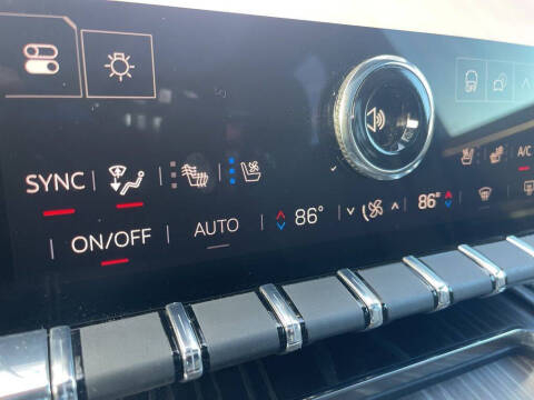 2024 GMC Sierra EV Denali Edition 1