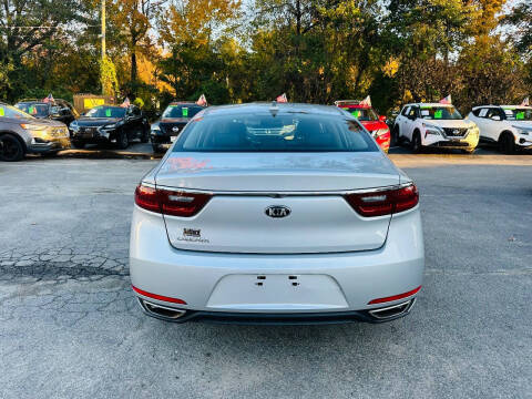 2018 Kia Cadenza Premium