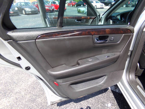 2010 Cadillac DTS Luxury Collection