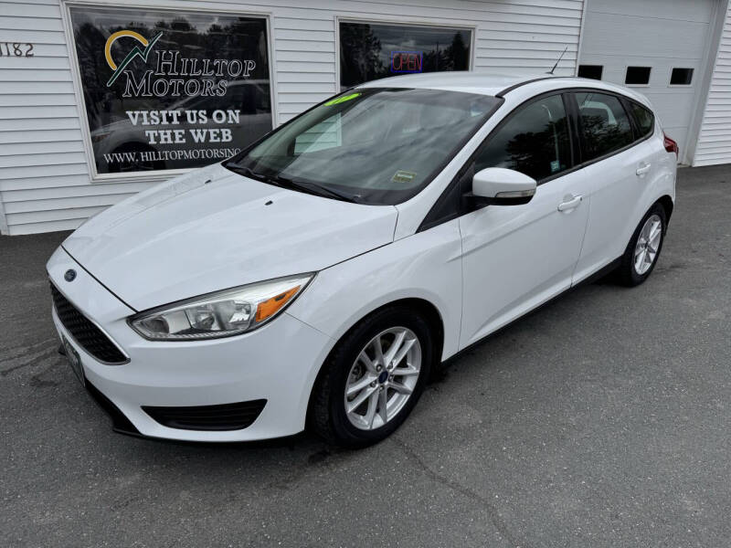 2017 Ford Focus SE's photo