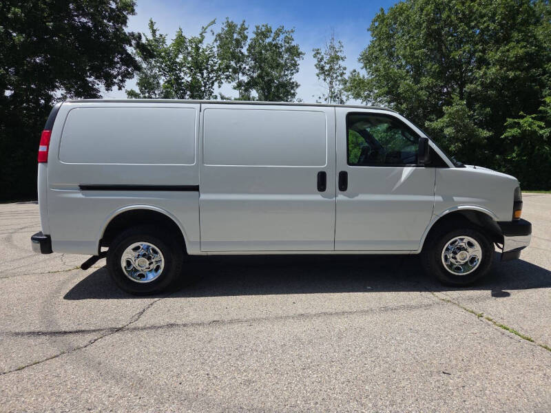 2020 Chevrolet Express 3500
