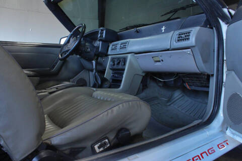 1987 Ford Mustang GT