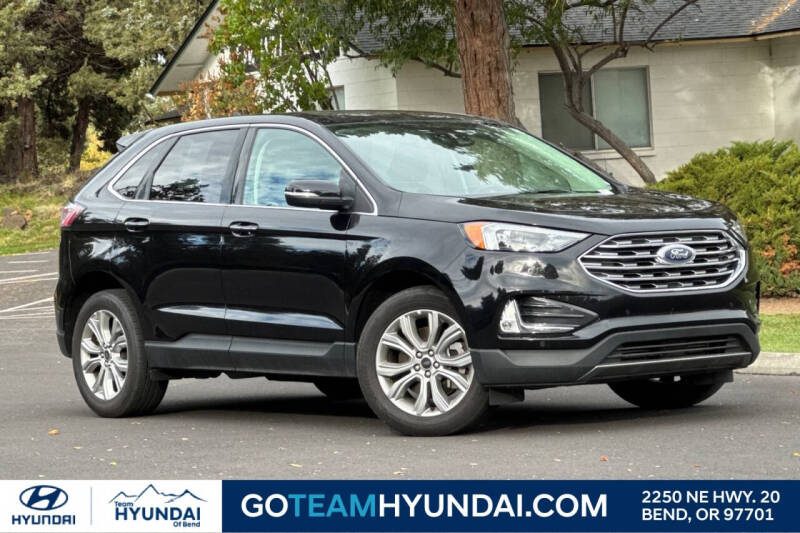 2024 Ford Edge Titanium's photo